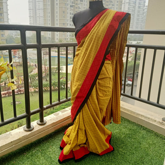 Mustard cotton with maroon dot weaving all over saree hand block print red border black piping with red hand block print blouse piece - Fabcentra
