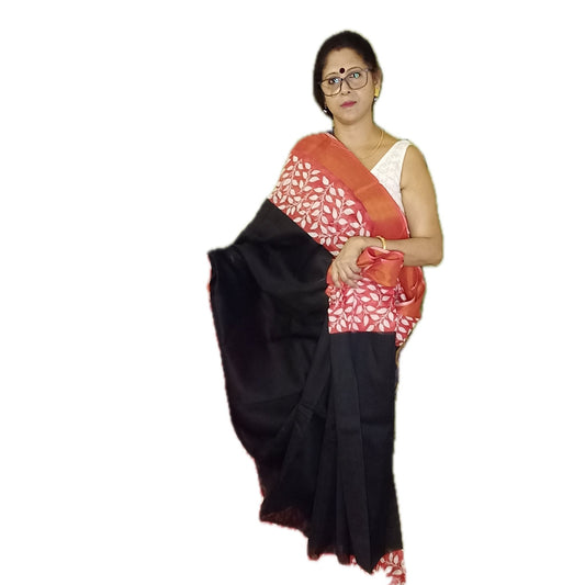 Bafta Silk Saree, showcasing a striking combination of red and black block print